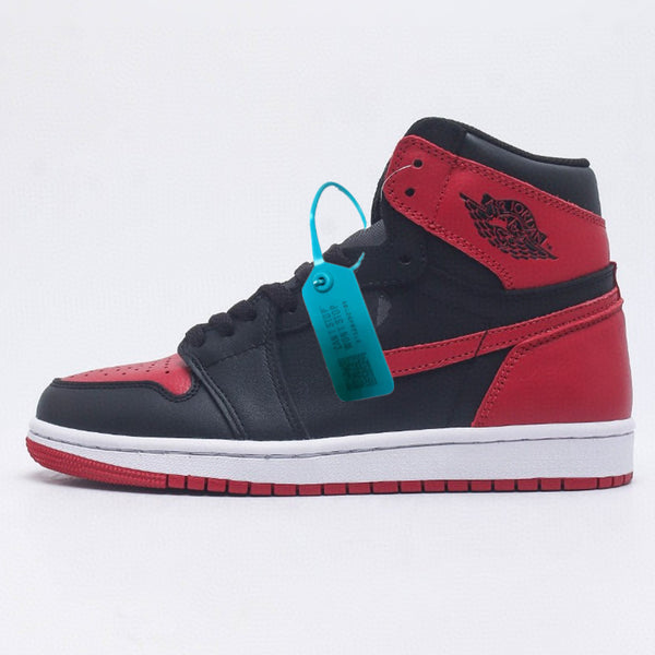 The shoe factory direstly supplies AJ1 fashionable and versatile men's and women's shoes
