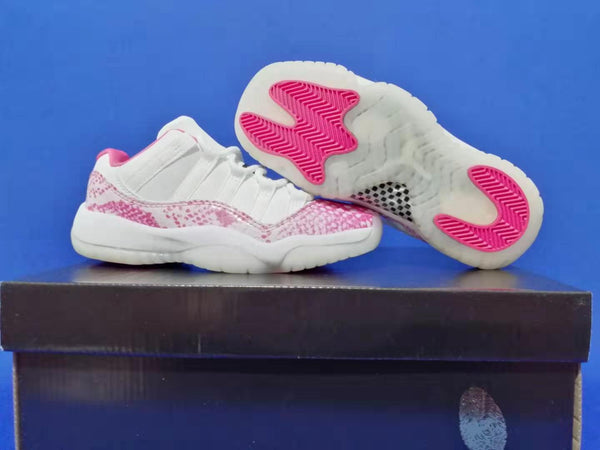 Shoe factory supplies low cut AJ11 pink snake chameleon men's and women's shoes directly